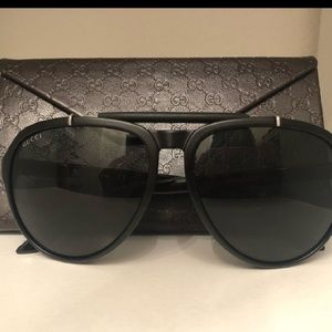 Authentic Gucci Unisex sunglasses
